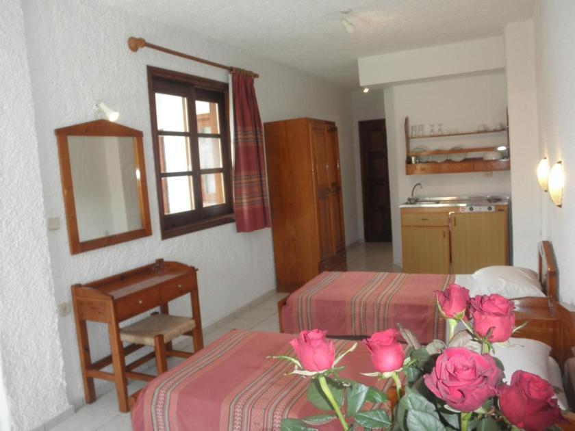 Thamiris Apartments Kalyves Room photo