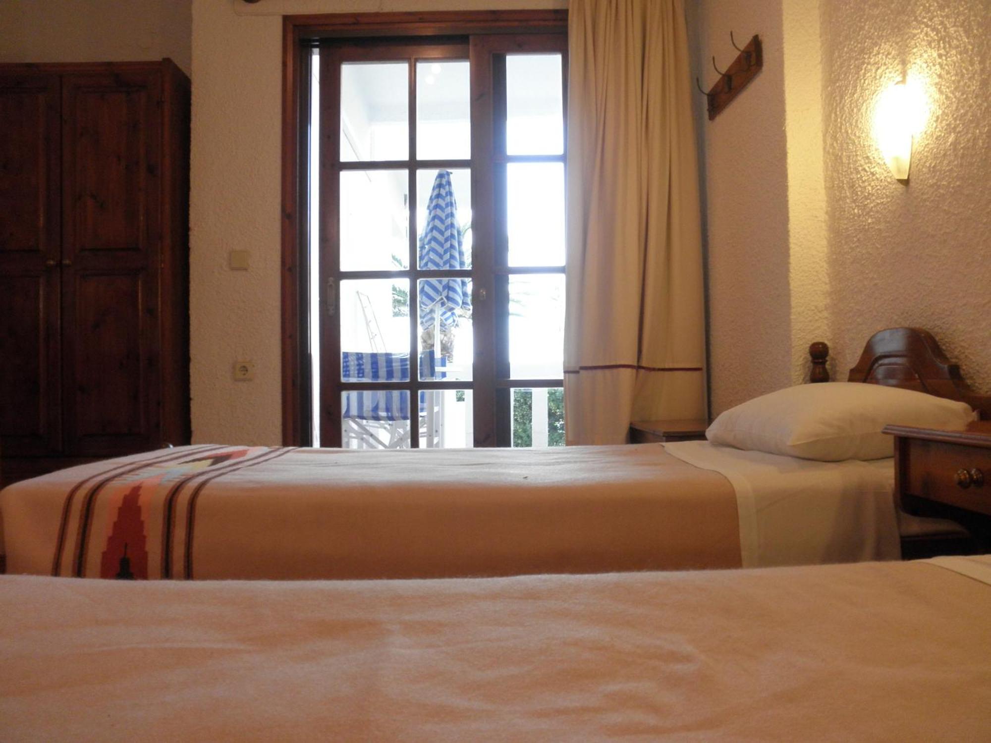 Thamiris Apartments Kalyves Room photo